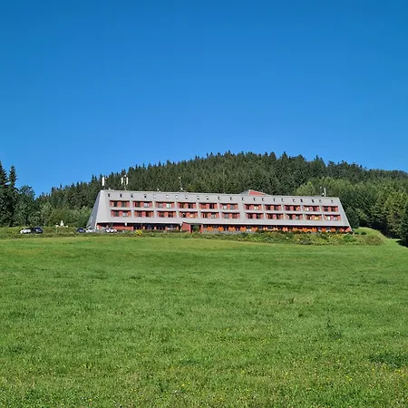 Na Ramzove 아파트 Ostružná